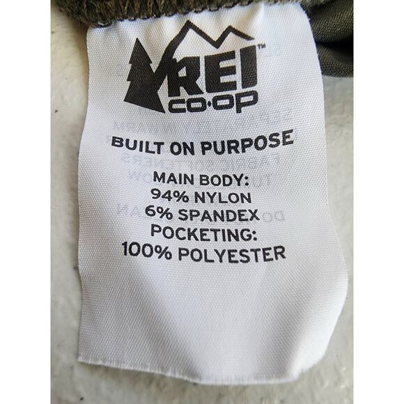 REI Co Op Convertible Hiking Pants Womens 14 Green Relaxed Fit Zip Off Cargo - Picture 16 of 16